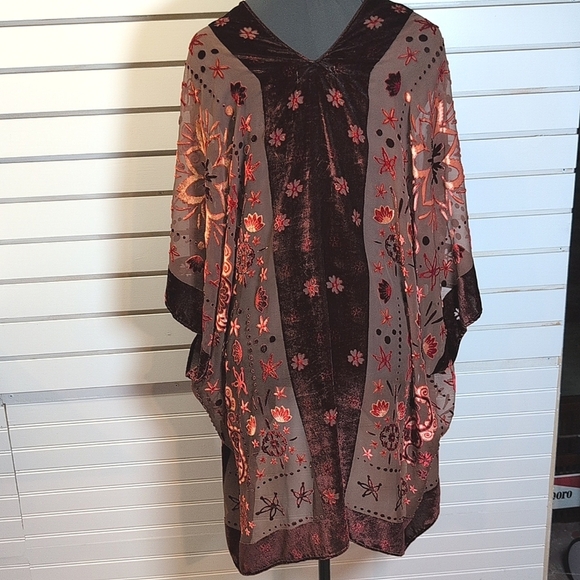 Urban Outfitters Cyra Velvet Ruana Brown Burnout Velvet Kimono O/S EUC - Picture 5 of 8